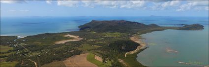 Cape Hillsborough National Park - QLD (PBH4 00 18842)